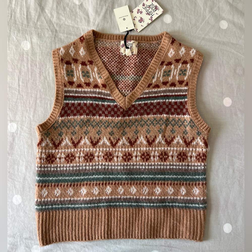 NWT sweater vest